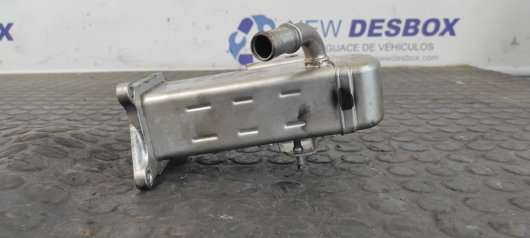 Recambio de ENFRIADOR EGR para FORD GRAND C-MAX Titanium UFDB referencia OEM IAM MM111BL   - BLANCO 6