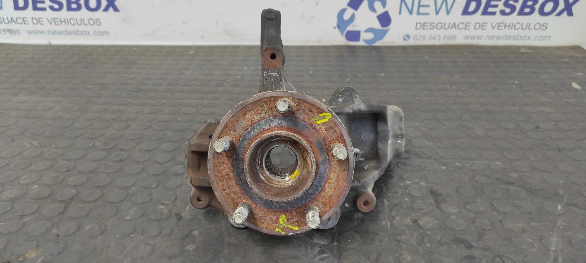 Recambio de MANGUETA DELANTERA DERECHA para FORD GRAND C-MAX Titanium UFDB referencia OEM IAM AV613K170   - BLANCO 6