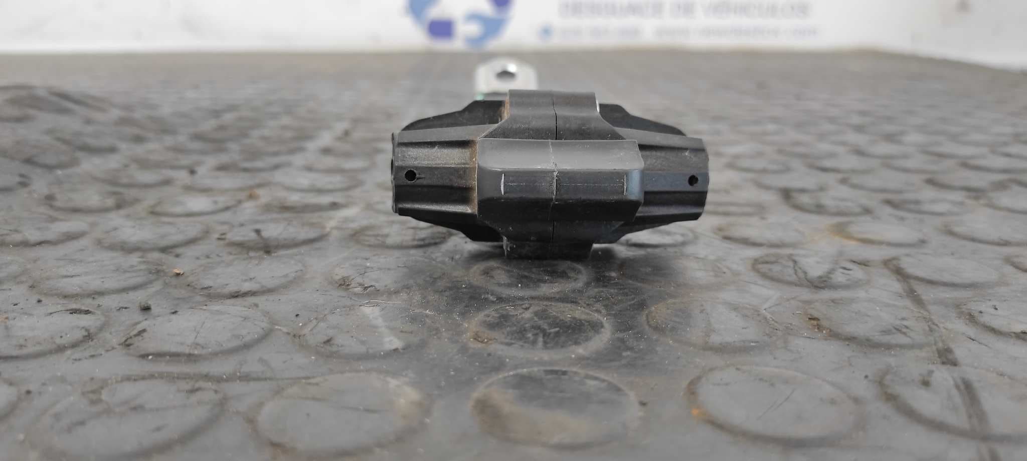 Recambio de RETENEDOR PUERTA DERECHA para FORD GRAND C-MAX Titanium UFDB referencia OEM IAM AM51U23500AC   - BLANCO 7
