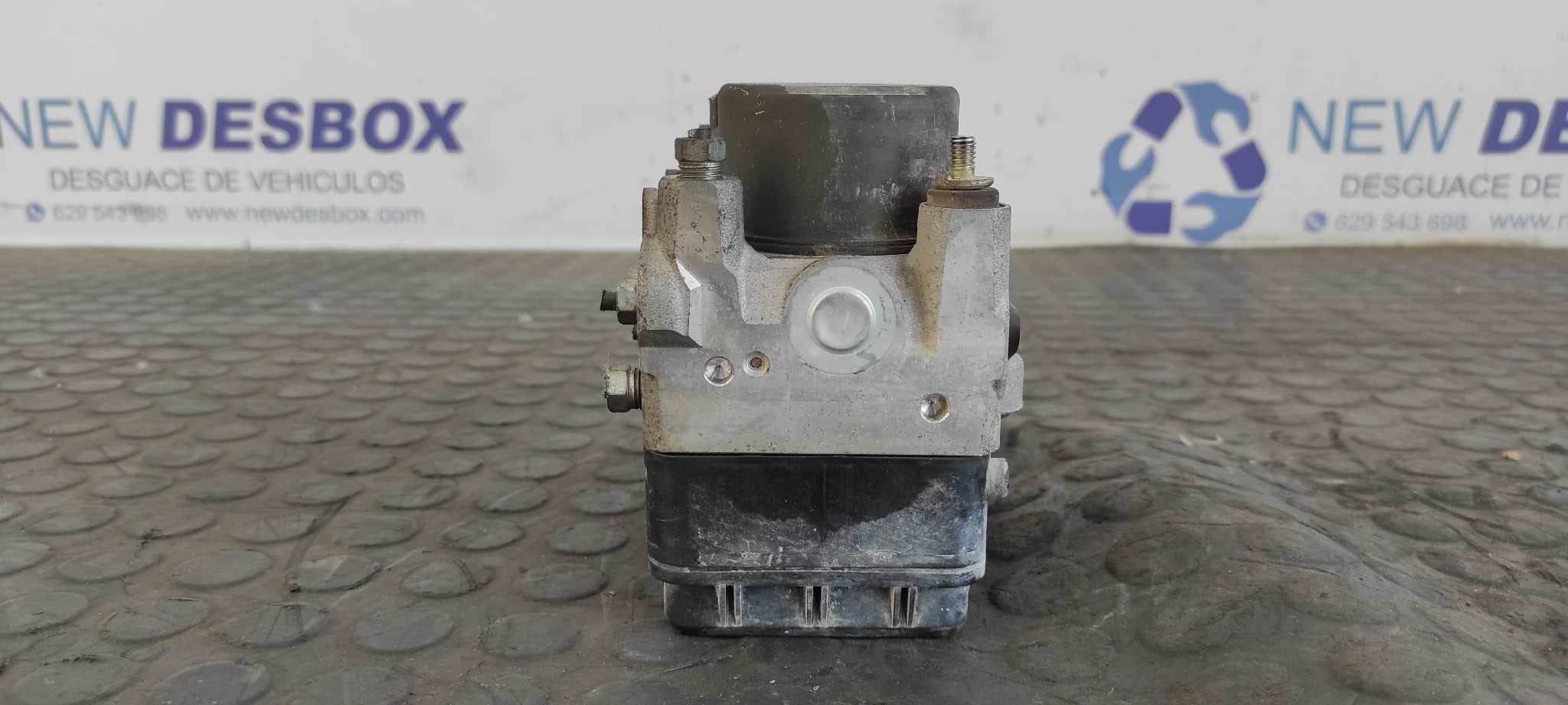 Recambio de ABS para TOYOTA RAV 4 (A2) 1ZZFE referencia OEM IAM 4451042070   - GRIS 6