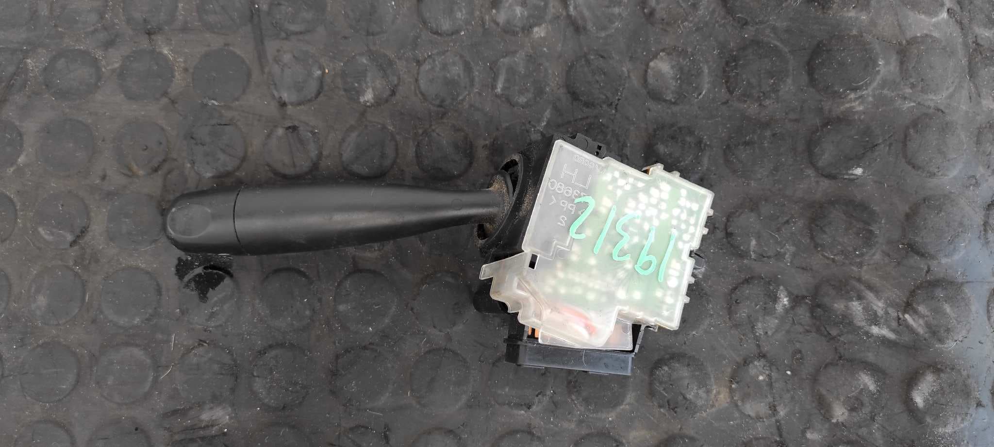 Recambio de MANDO LIMPIA para TOYOTA RAV 4 (A2) 2.0 16V CAT 1AZFE referencia OEM IAM 42110173680   - GRIS PLATA 5