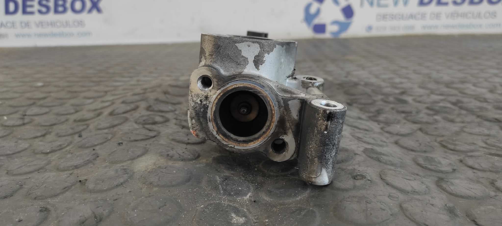 Recambio de VALVULA EGR para KIA SOUL 1.6 CRDi CAT D4FB referencia OEM IAM 284102A350   - BLANCO 6