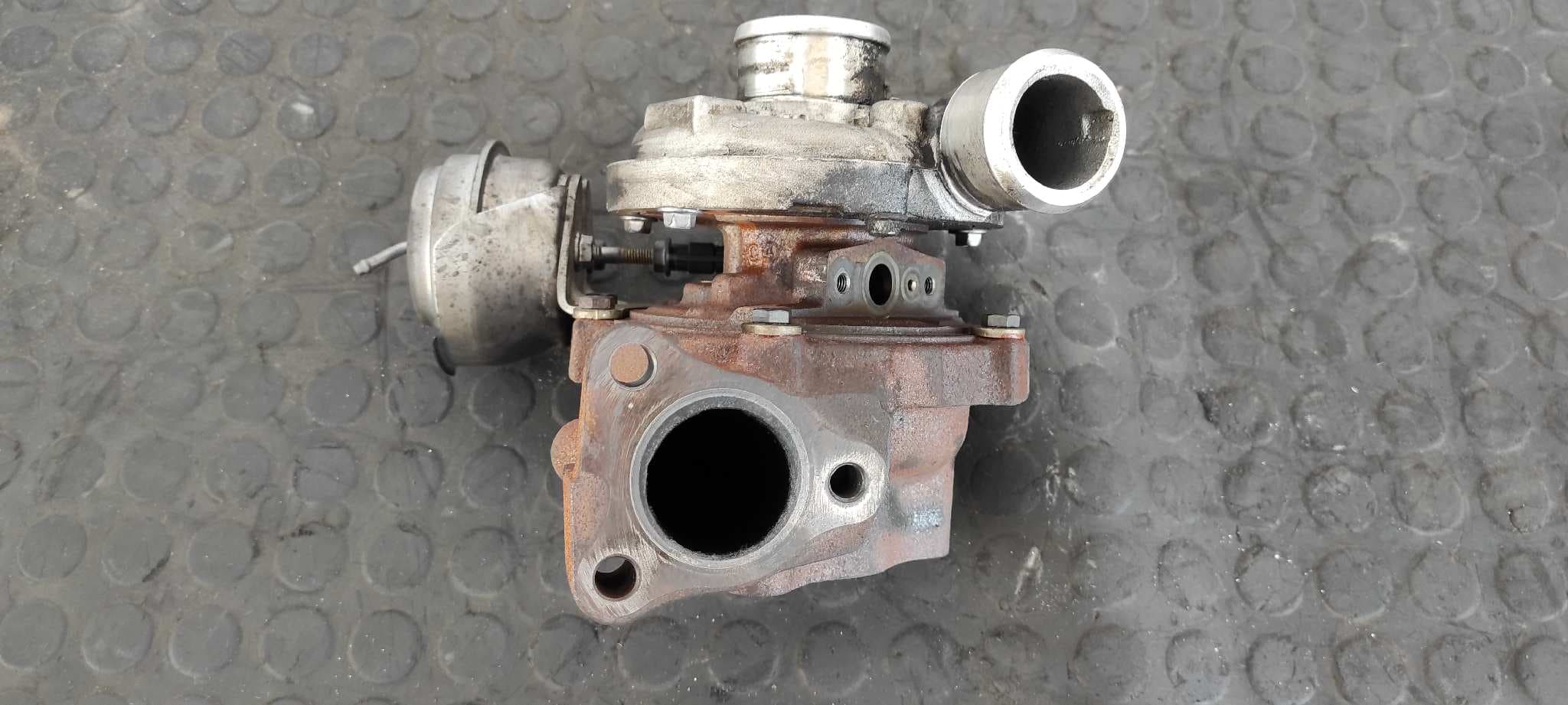 Recambio de TURBOCOMPRESOR para KIA SOUL D4FB referencia OEM IAM 282012A710   - BLANCO 6