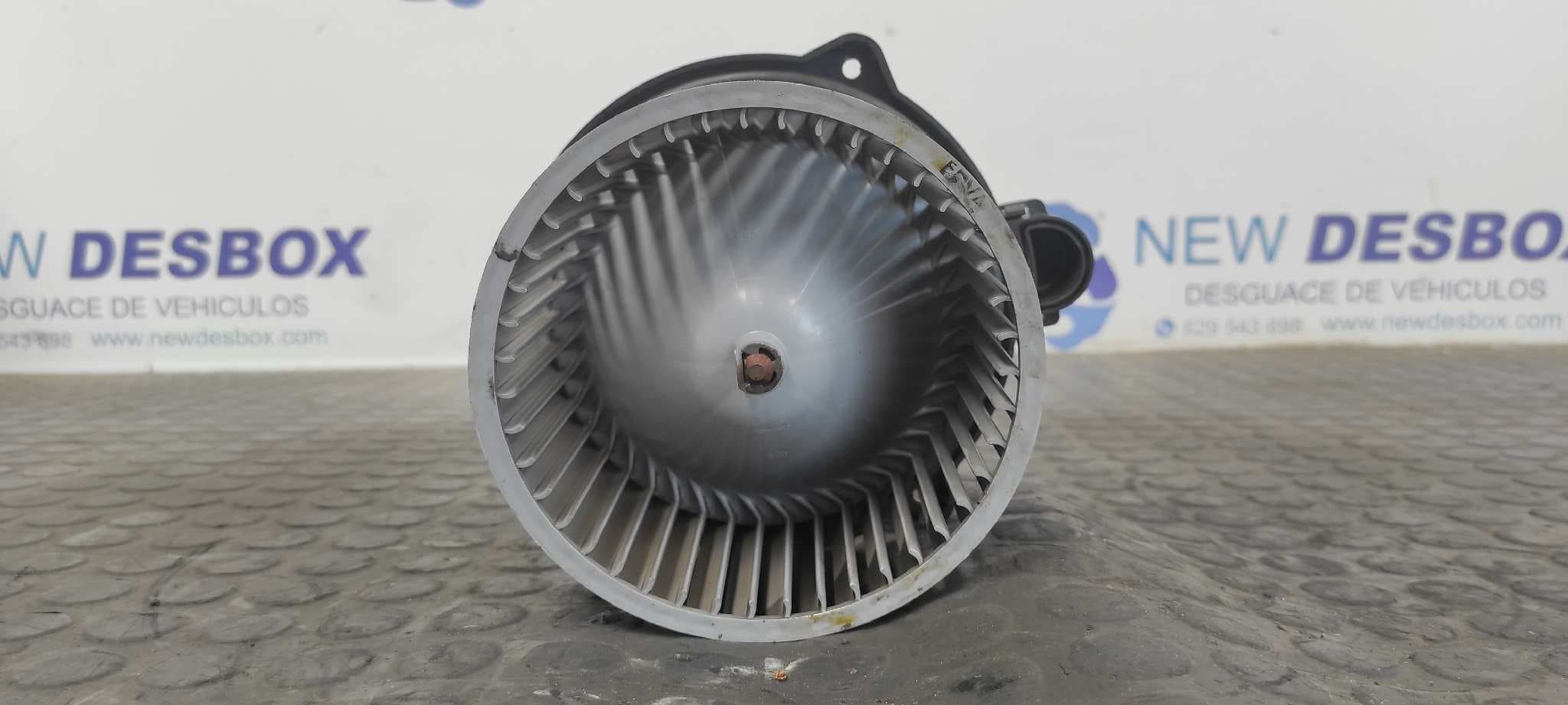 Recambio de MOTOR CALEFACCION para KIA SOUL 1.6 CRDi CAT D4FB referencia OEM IAM F00S330024   - BLANCO 5