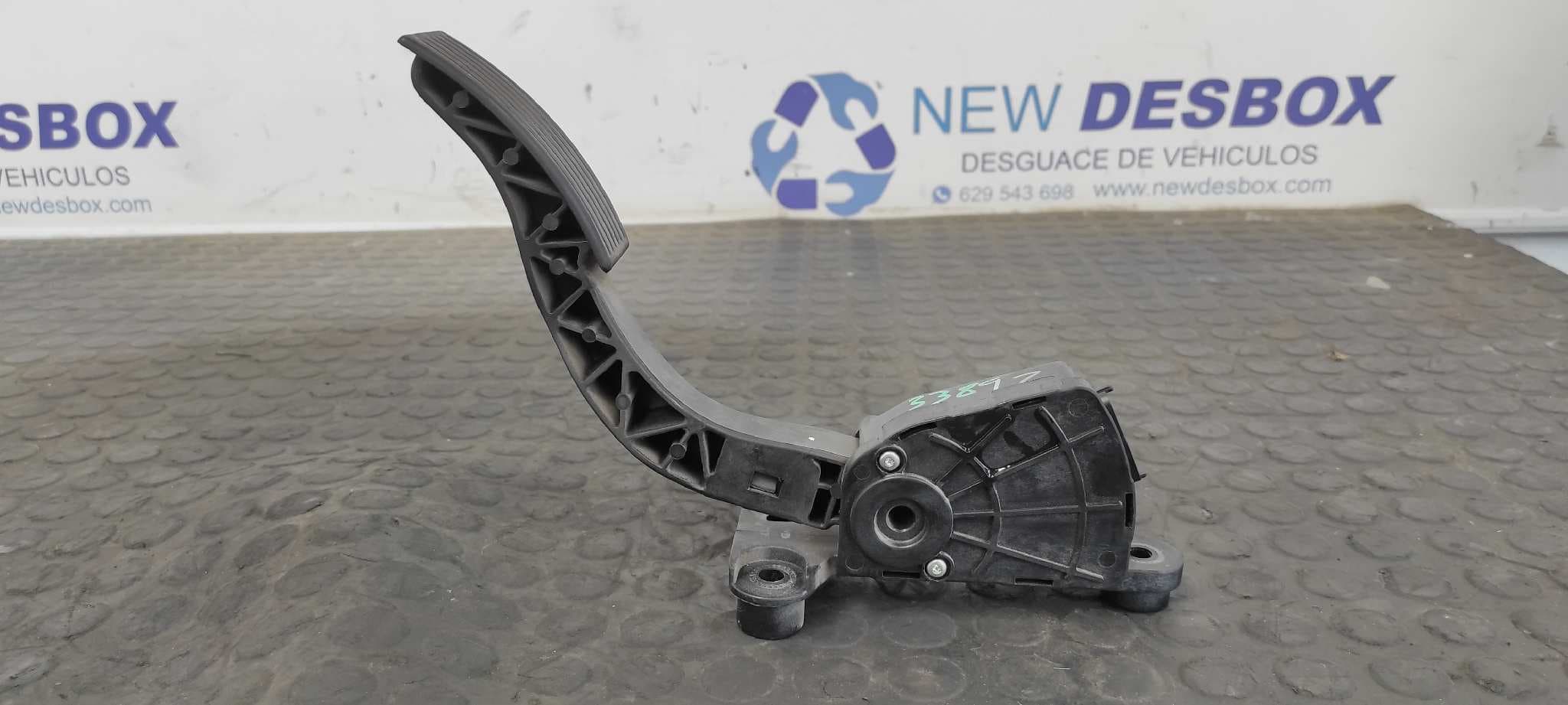 Recambio de POTENCIOMETRO PEDAL para KIA SOUL 1.6 CRDi CAT D4FB referencia OEM IAM 327262K300   - BLANCO 2
