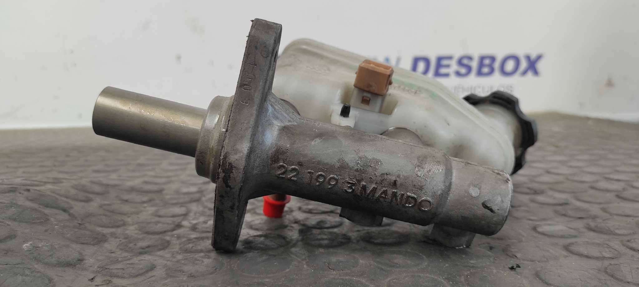 Recambio de BOMBA FRENO para KIA SOUL 1.6 CRDi CAT D4FB referencia OEM IAM 221993 MANDO    - BLANCO 3
