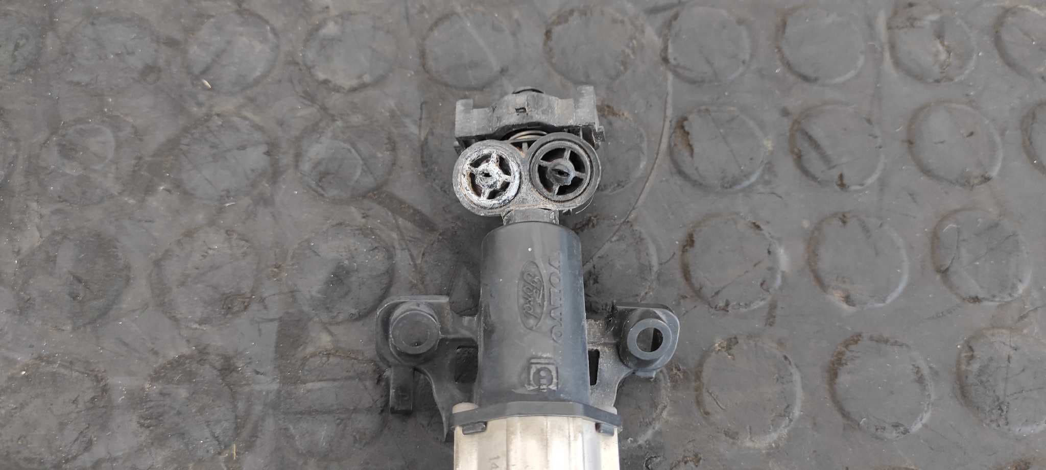 Recambio de LAVAFAROS  DERECHO  para FORD GRAND C-MAX Titanium UFDB referencia OEM IAM 1491306542   - BLANCO 2