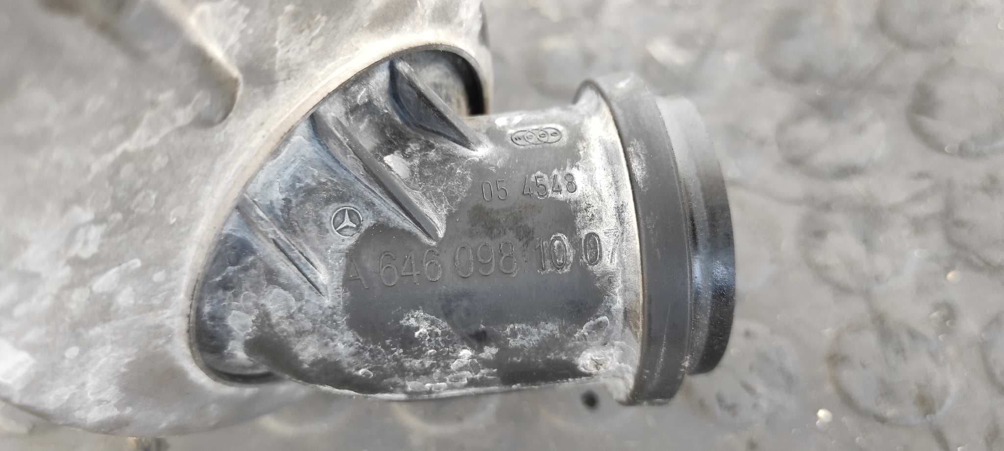 Recambio de TUBO PRESION TURBOCOMPRESOR para MERCEDES-BENZ CLASE C (W204) BERLINA 2.2 CDI CAT OM646811 referencia OEM IAM A6460981007   - BLANCO 2