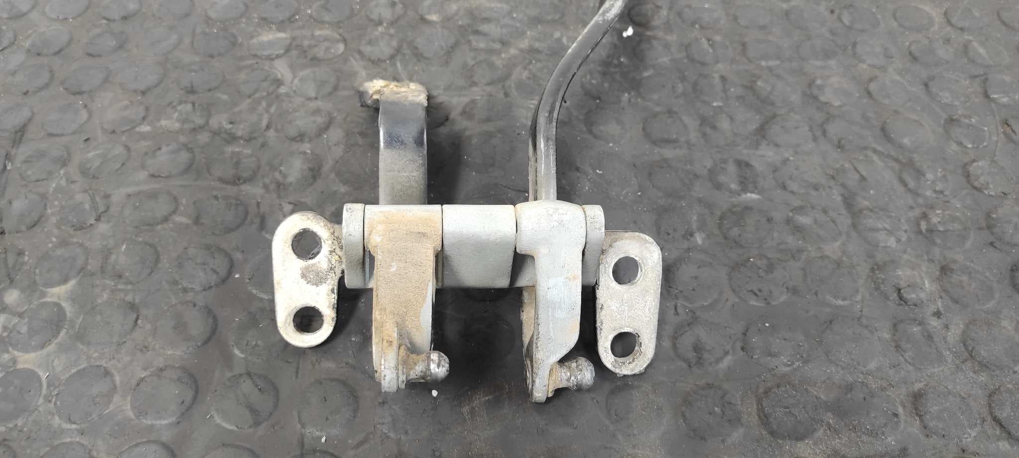 Recambio de PORTON TRASERO para VOLKSWAGEN TOUAREG (7LA) TDI R5 BAC referencia OEM IAM 7L6827301B   - NEGRO 5