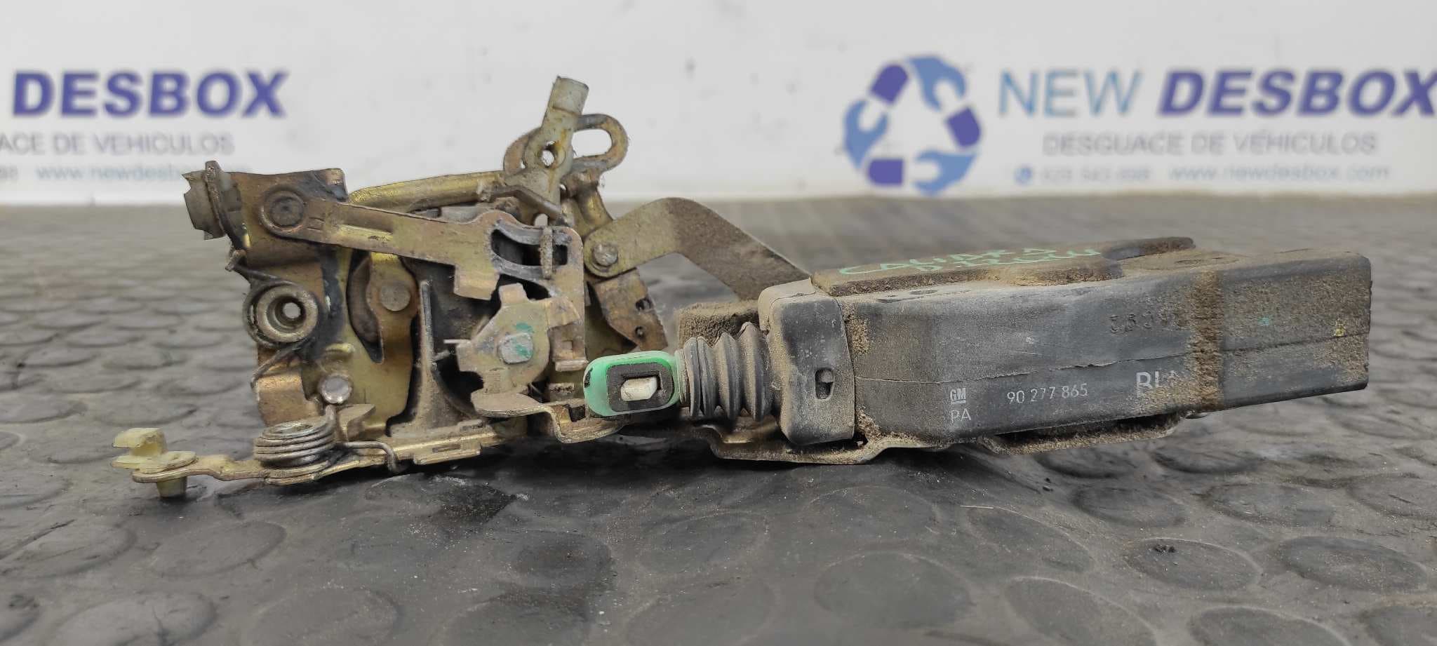 Recambio de CERRADURA PUERTA DELANTERA IZQUIERDA para OPEL CALIBRA 2.0 16V CAT (X 20 XEV / L34) referencia OEM IAM 90377703 2