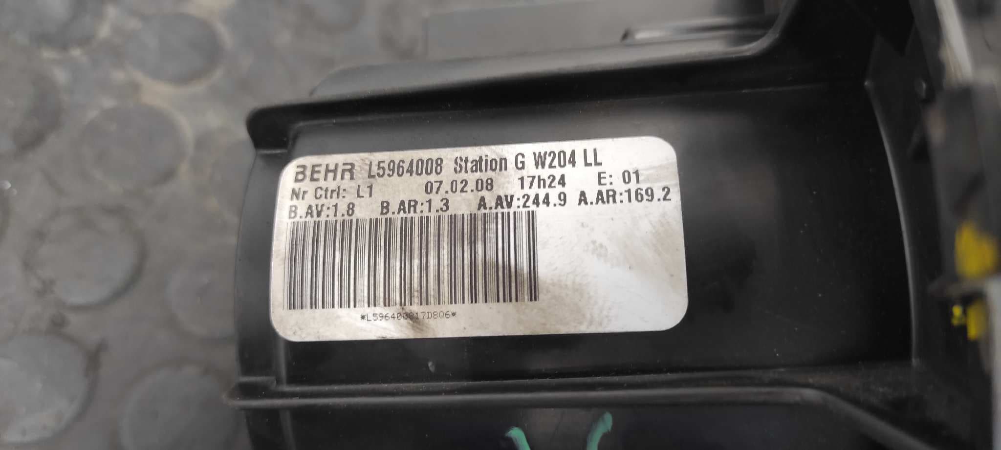 Recambio de MOTOR CALEFACCION para MERCEDES-BENZ CLASE C (W204) BERLINA 2.2 CDI CAT OM646811 referencia OEM IAM L5964008   - BLANCO 6