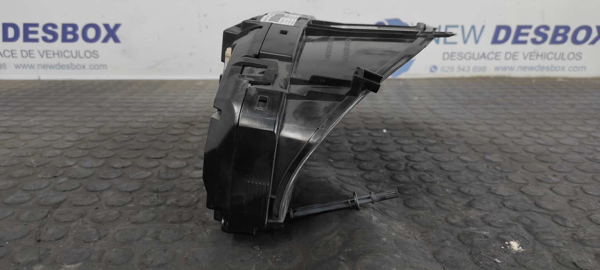 Recambio de CUADRO INSTRUMENTOS para MERCEDES-BENZ CLASE C (W204) BERLINA OM646811 referencia OEM IAM A2045404548   - BLANCO 9