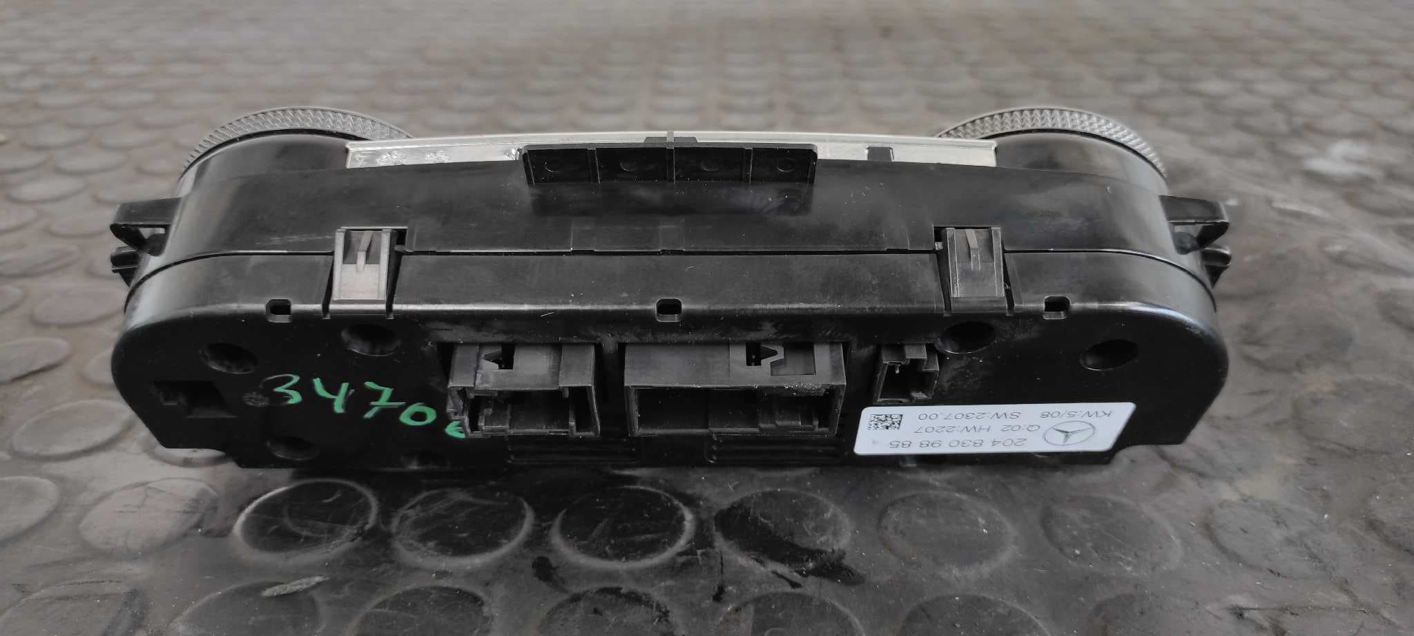 Recambio de MANDO CLIMATIZADOR para MERCEDES-BENZ CLASE C (W204) BERLINA 2.2 CDI CAT OM646811 referencia OEM IAM 2048309885   - BLANCO 3