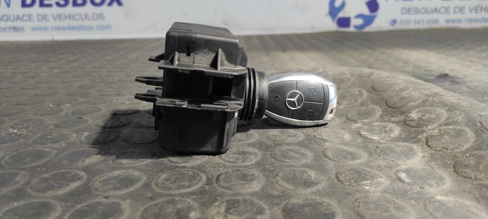 Recambio de CONMUTADOR DE ARRANQUE para MERCEDES-BENZ CLASE C (W204) BERLINA OM646811 referencia OEM IAM A2045451308   - BLANCO 6