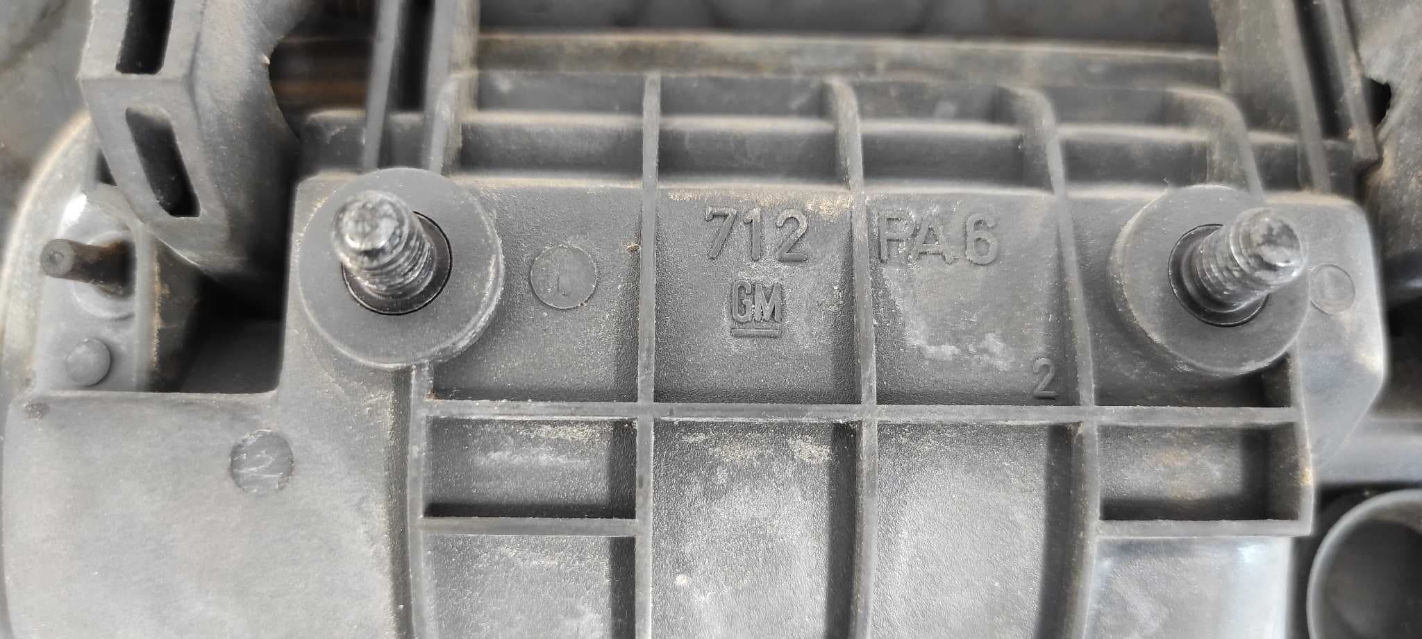 Recambio de MANETA DELANTERA DERECHA para OPEL CALIBRA 2.0 referencia OEM IAM 712 PA6 4