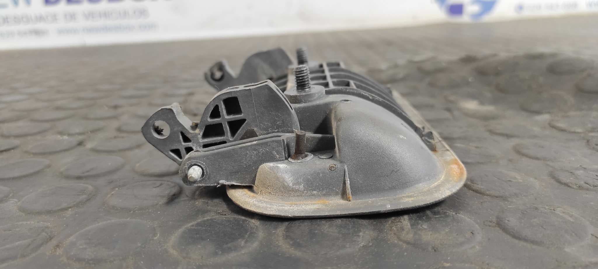 Recambio de MANETA DELANTERA DERECHA para OPEL CALIBRA 2.0 referencia OEM IAM 712 PA6 2