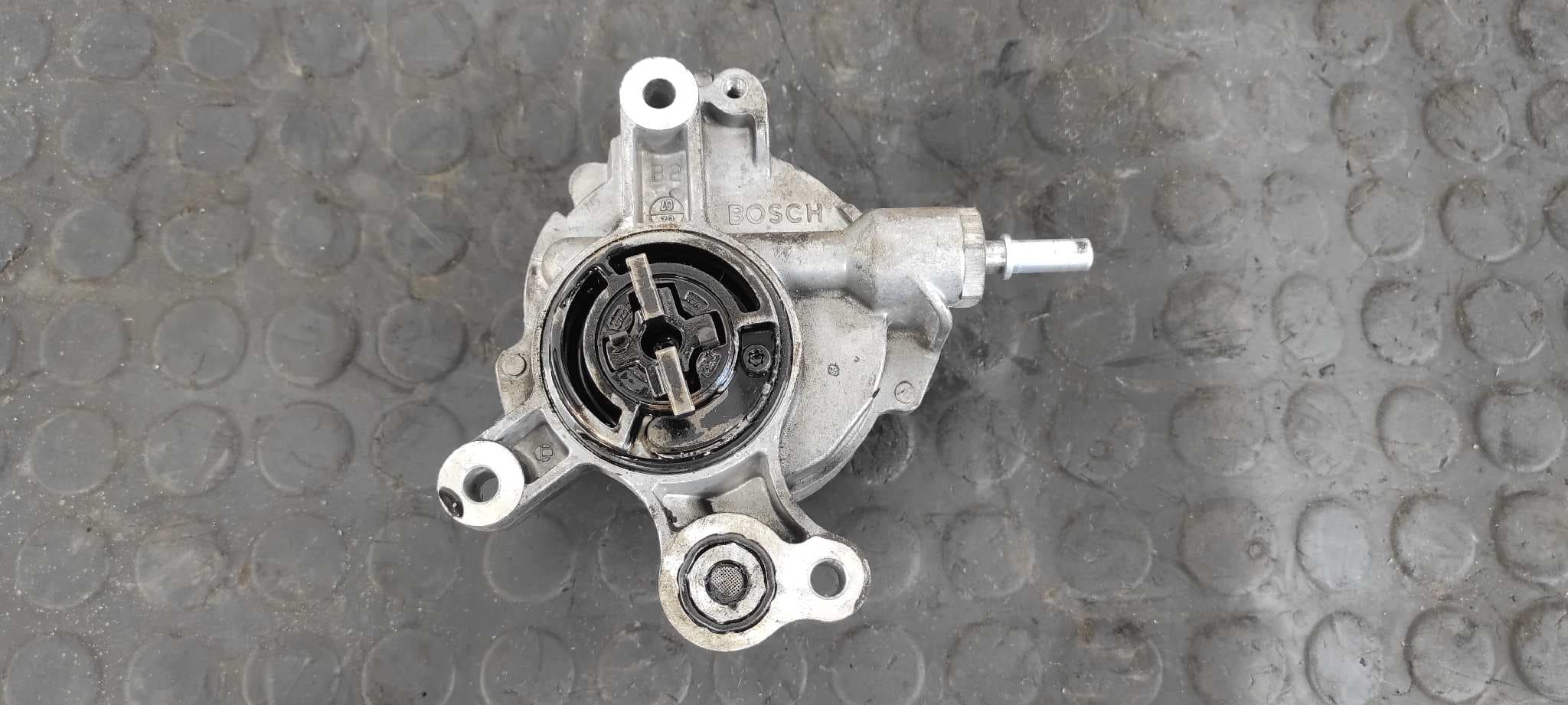 Recambio de DEPRESOR FRENO / BOMBA VACIO para FORD S-MAX (CA1) Titanium (03.2010->) QXWB referencia OEM IAM D1651C1   - GRANATE 4