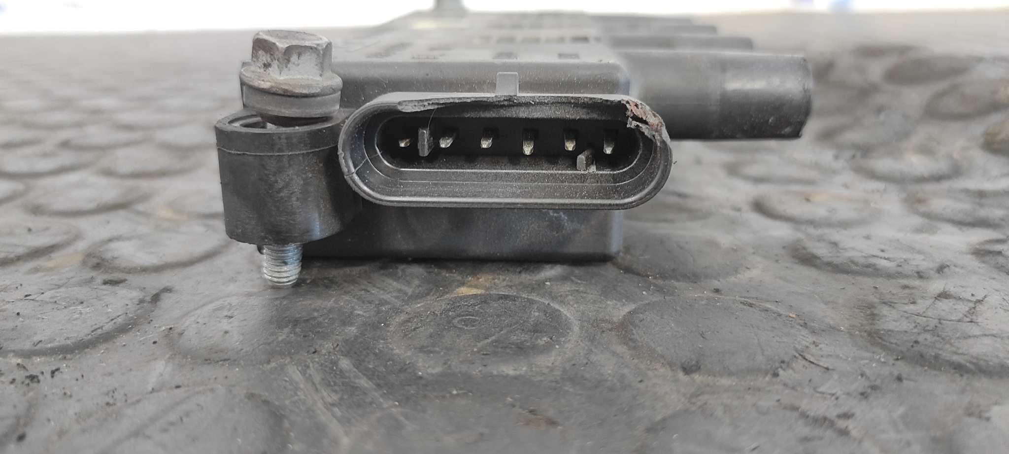 Recambio de BOBINA ENCENDIDO para FIAT NUOVA 500 (150) Blackjack 169A4000 referencia OEM IAM 55200112   - BLANCO 4