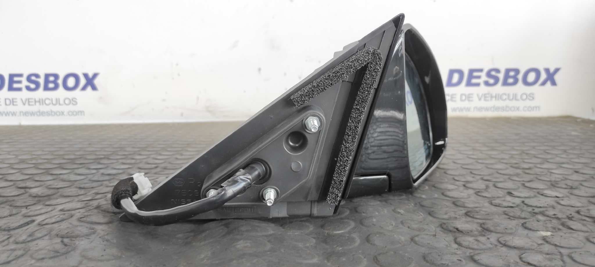 Recambio de RETROVISOR DERECHO para INFINITI FX FX45 referencia OEM IAM 96301CL80B 4