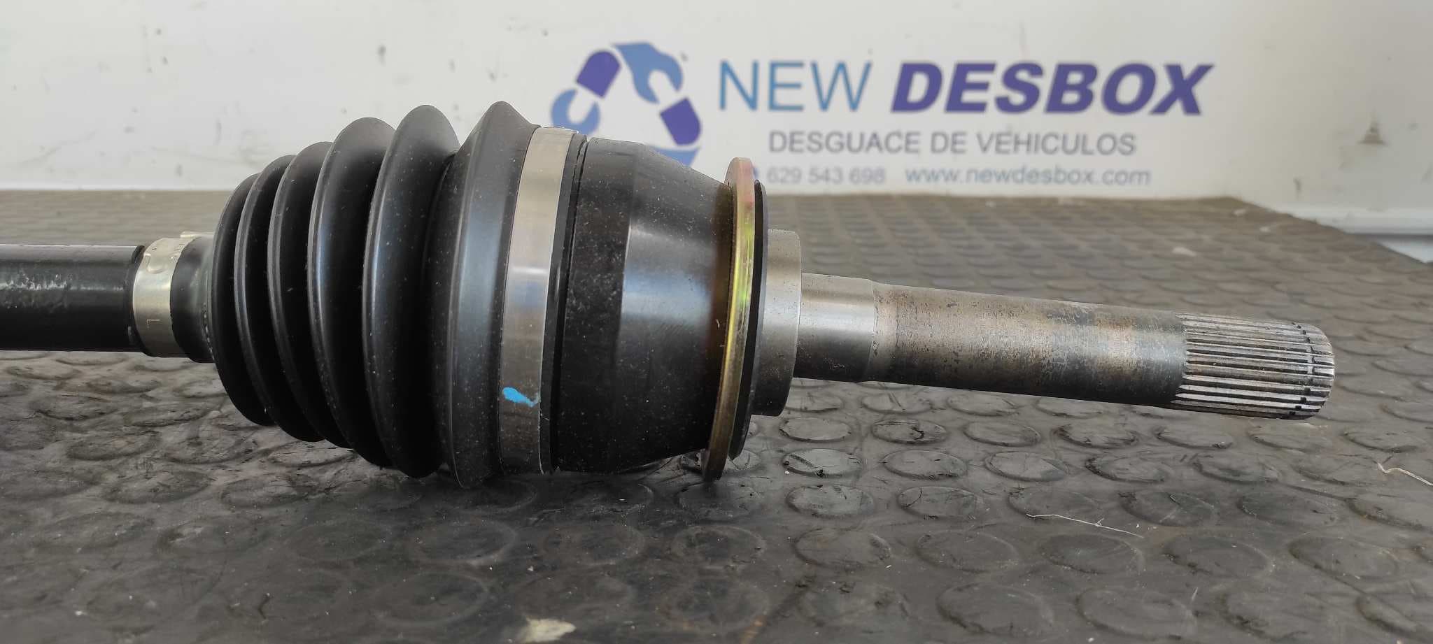Recambio de TRANSMISION DELANTERA IZQUIERDA para SSANGYONG REXTON 2.7 D27DT referencia OEM IAM 4130008012 2