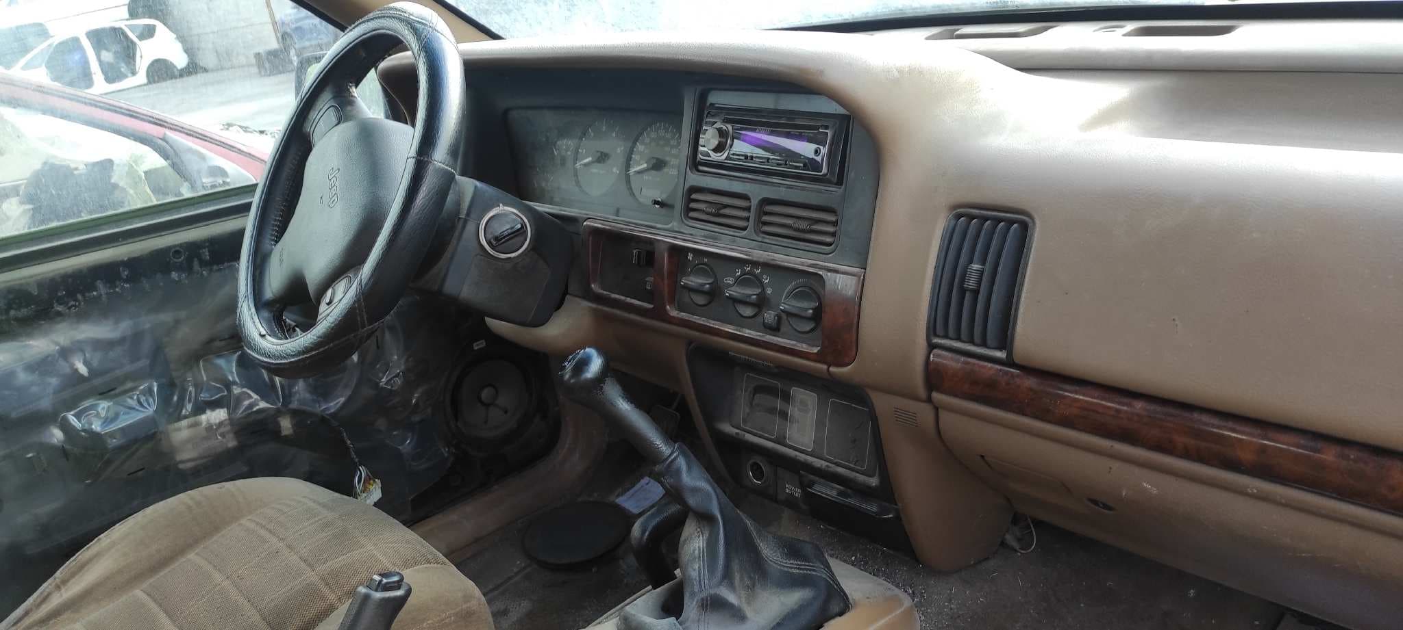 Recambio de PARAGOLPES DELANTERO para CHRYSLER JEEP GR.CHEROKEE (ZJ)/(Z) 2.5 TD Canyon DM52 referencia OEM IAM   - AZUL 11