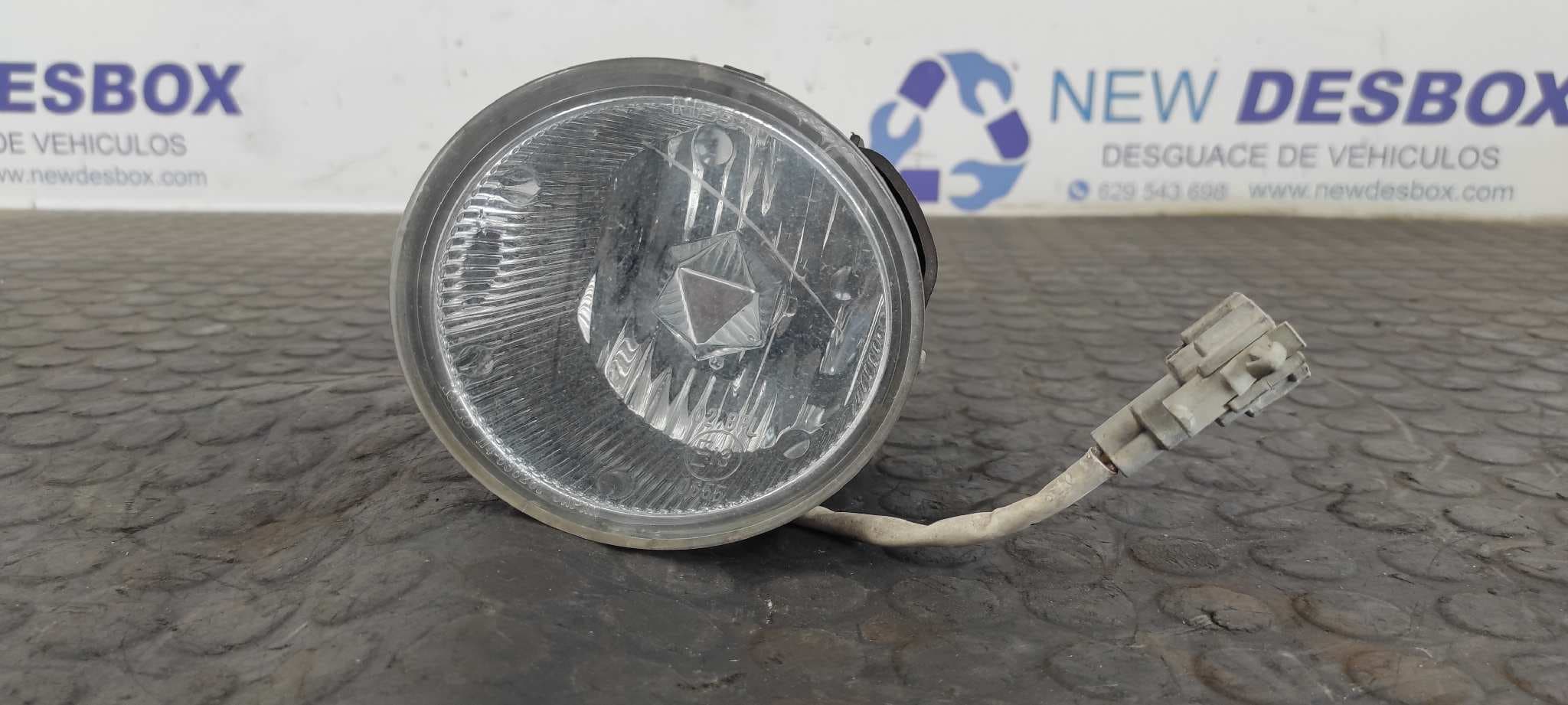 Recambio de FARO ANTINIEBLA IZQUIERDO para NISSAN X-TRAIL (T30) 2.0 16V CAT QR20DE referencia OEM IAM 9922350002   - CHAMPAGNE