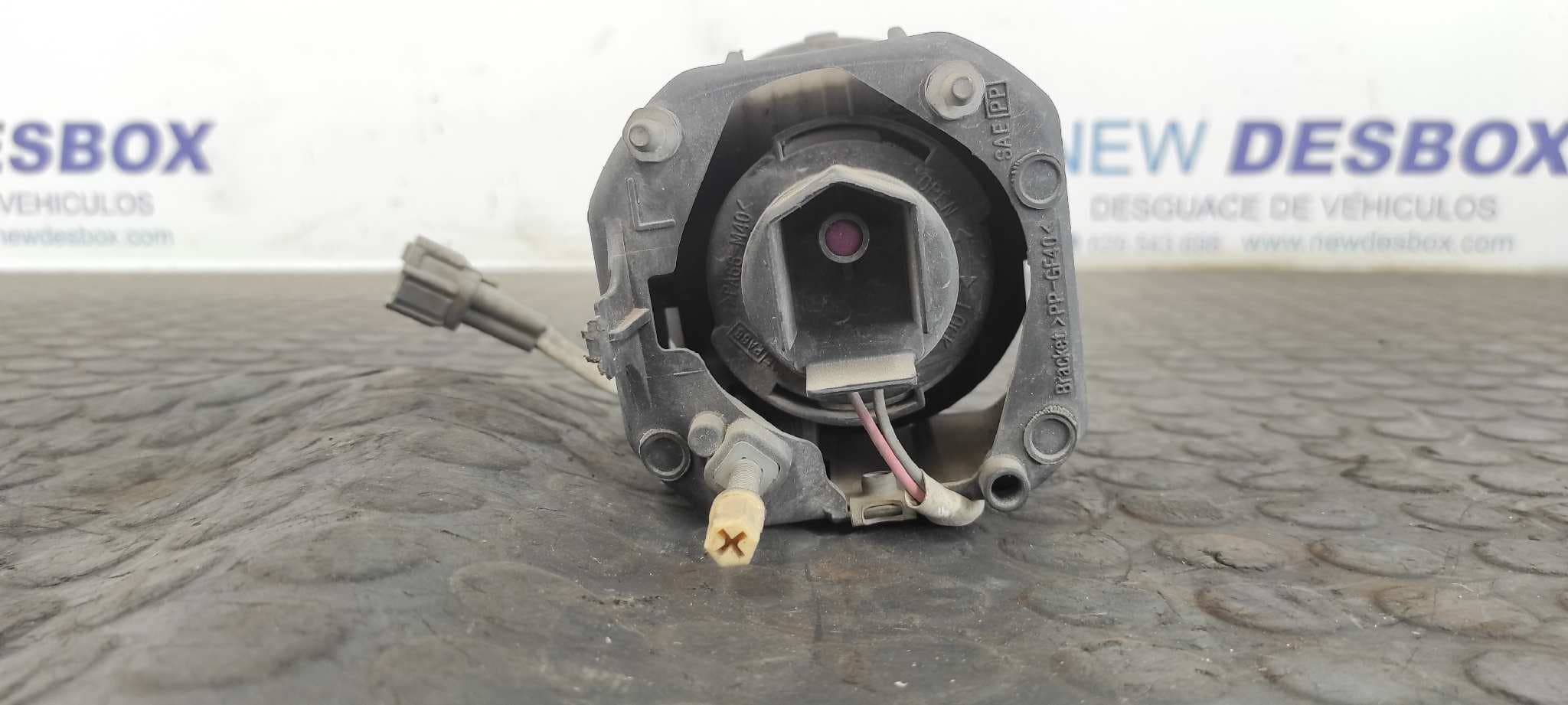 Recambio de FARO ANTINIEBLA IZQUIERDO para NISSAN X-TRAIL (T30) 2.0 16V CAT QR20DE referencia OEM IAM 9922350002   - CHAMPAGNE 5