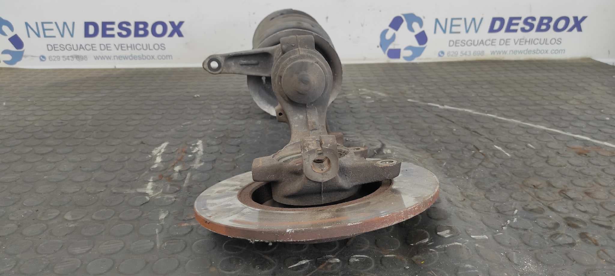 Recambio de MANGUETA DELANTERA IZQUIERDA para PEUGEOT 106 (S1) Kid VJZ referencia OEM IAM    - VERDE 2