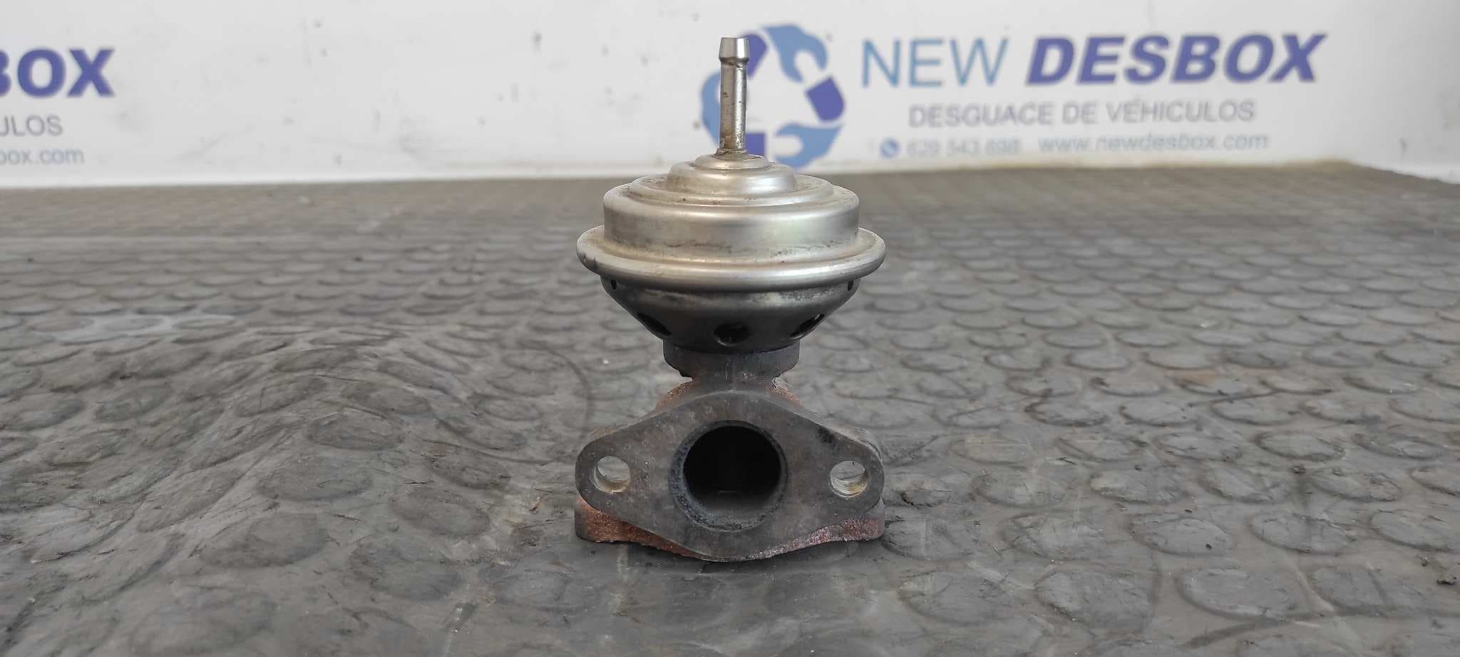 Recambio de VALVULA EGR para VOLKSWAGEN PASSAT BERLINA (3B2) * AHU referencia OEM IAM 028131501E   - AZUL