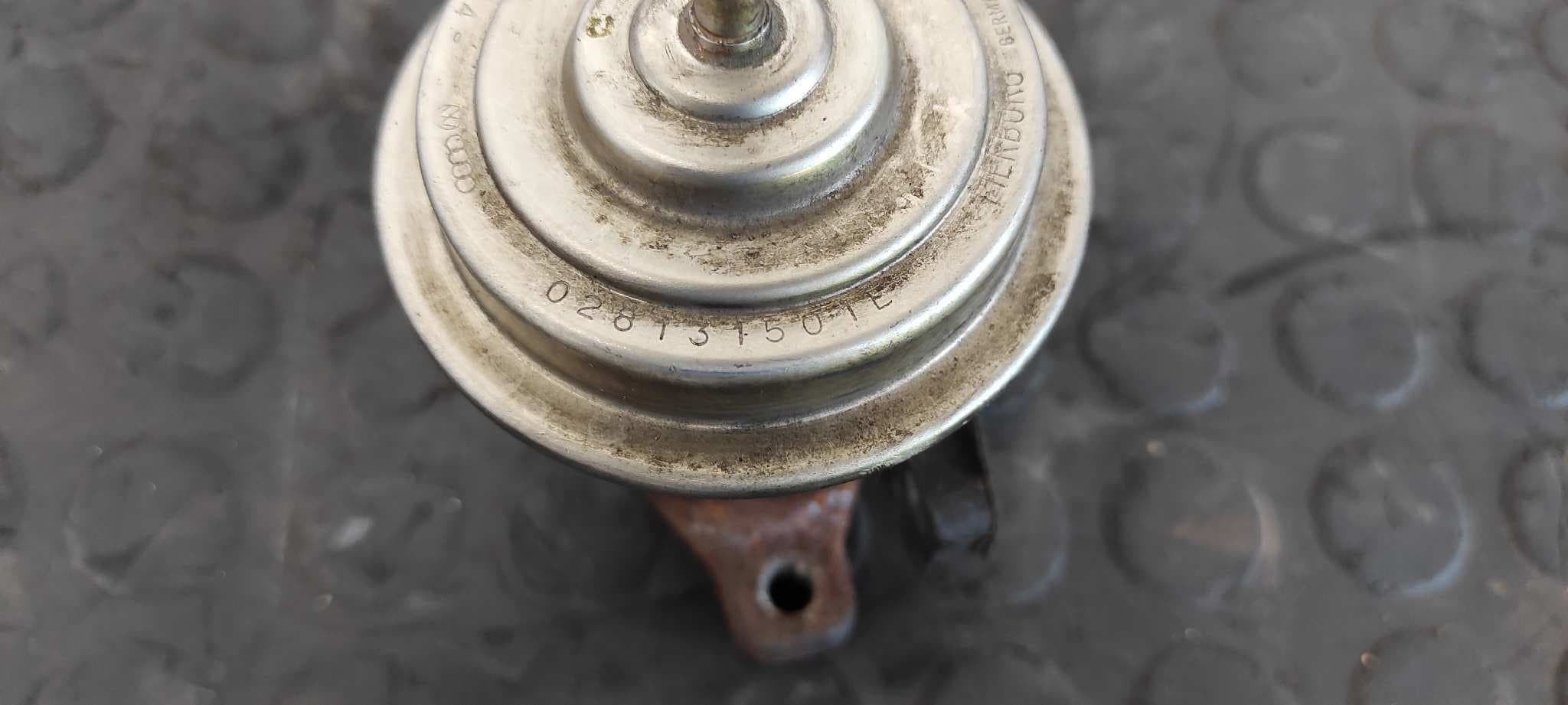 Recambio de VALVULA EGR para VOLKSWAGEN PASSAT BERLINA (3B2) * AHU referencia OEM IAM 028131501E   - AZUL 5