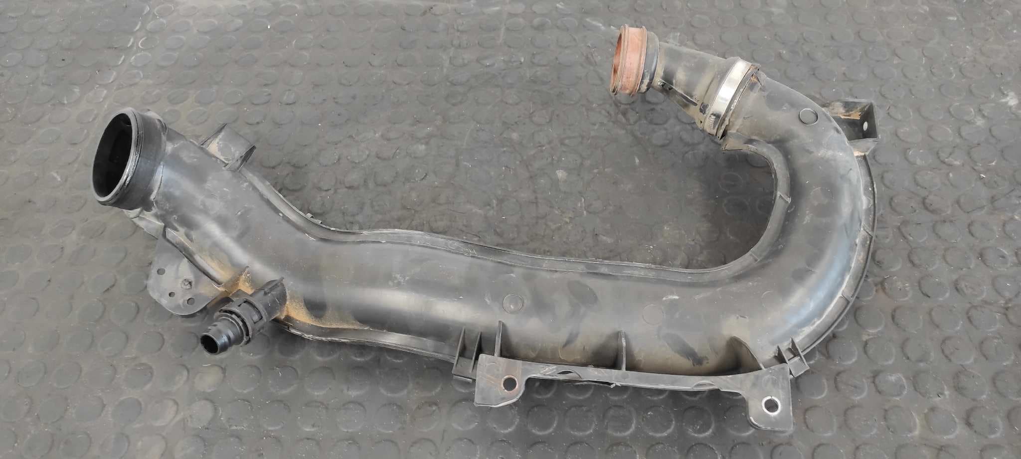 Recambio de TUBO para FORD GRAND C-MAX Titanium UFDB referencia OEM IAM AV619C623B   - BLANCO 5