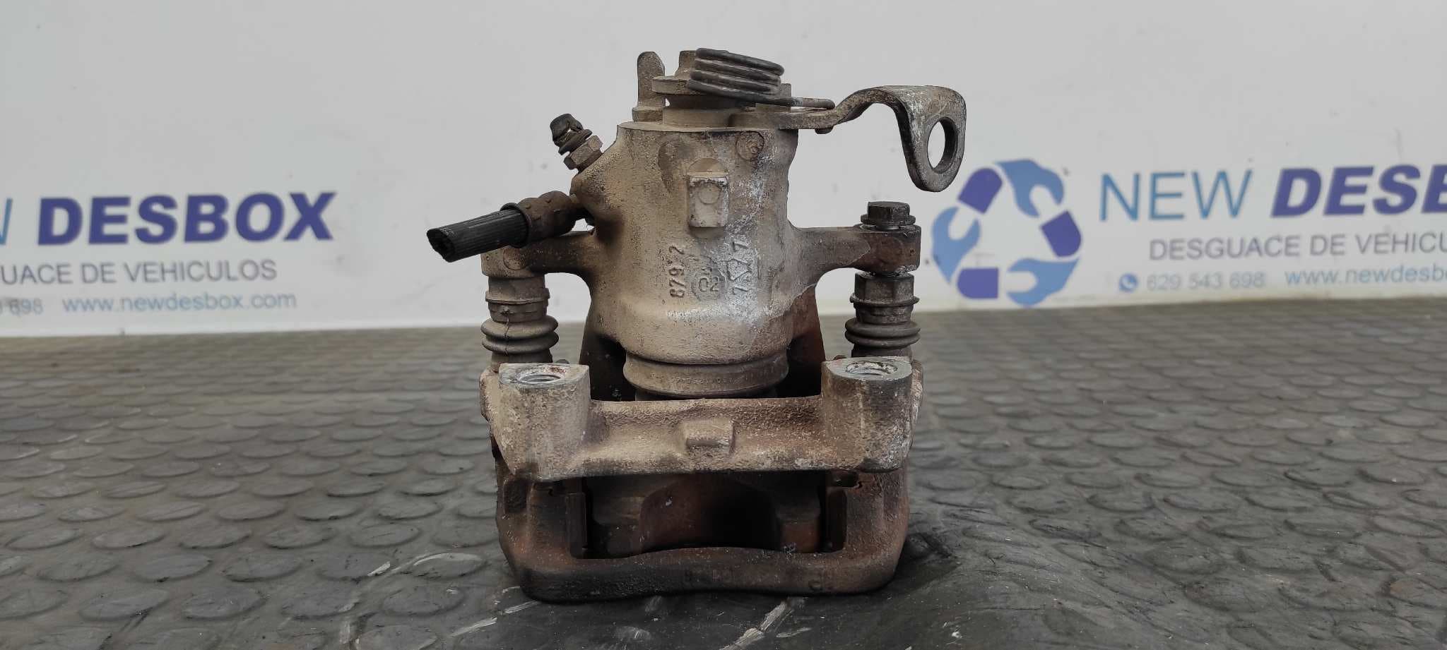 Recambio de PINZA DE FRENO TRASERA DERECHA para OPEL ZAFIRA A Blue Line Y20DTH referencia OEM IAM LUCAS 38 8792   - PLATA 5