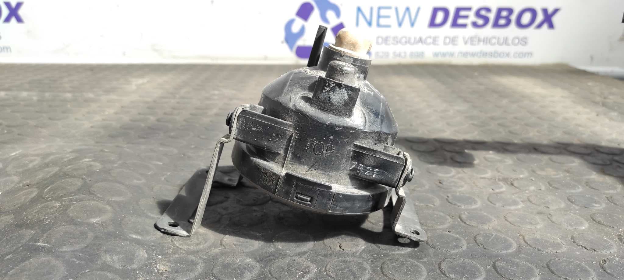 Recambio de FARO ANTINIEBLA IZQUIERDO para HYUNDAI TUCSON (JM) 2.0 CRDi Comfort (4WD) D4EA referencia OEM IAM 1011503   - AZUL 2