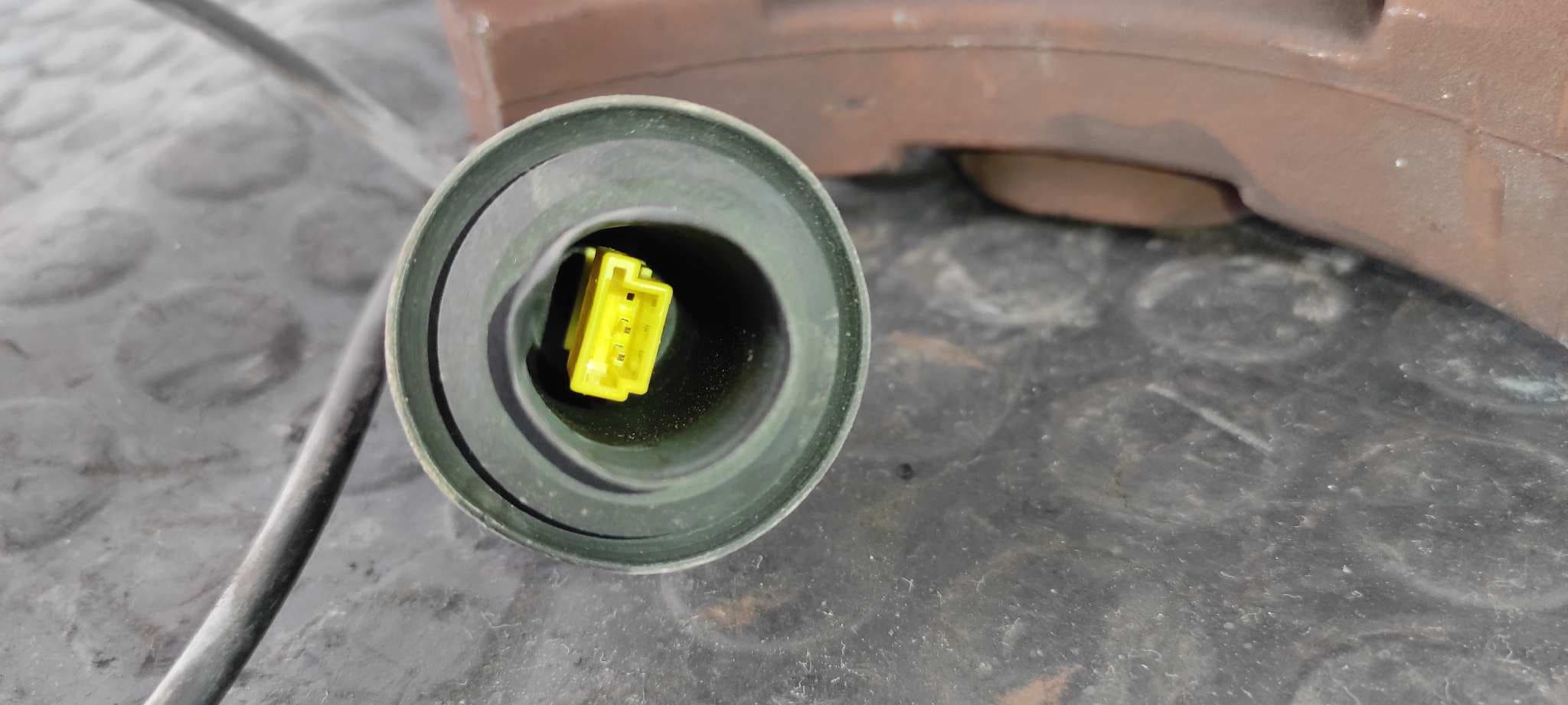 Recambio de PINZA DE FRENO TRASERA DERECHA para MERCEDES-BENZ CLASE CL (W215) COUPE 500 (215.375) M113960 referencia OEM IAM 4222300   - NEGRO 7