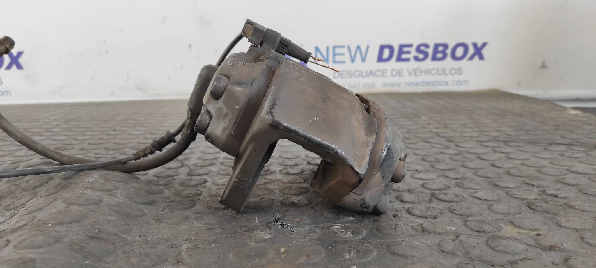 Recambio de PINZA DE FRENO DELANTERA DERECHA para MERCEDES-BENZ CLASE CL (W215) COUPE M113960 referencia OEM IAM 20704604   - NEGRO 3