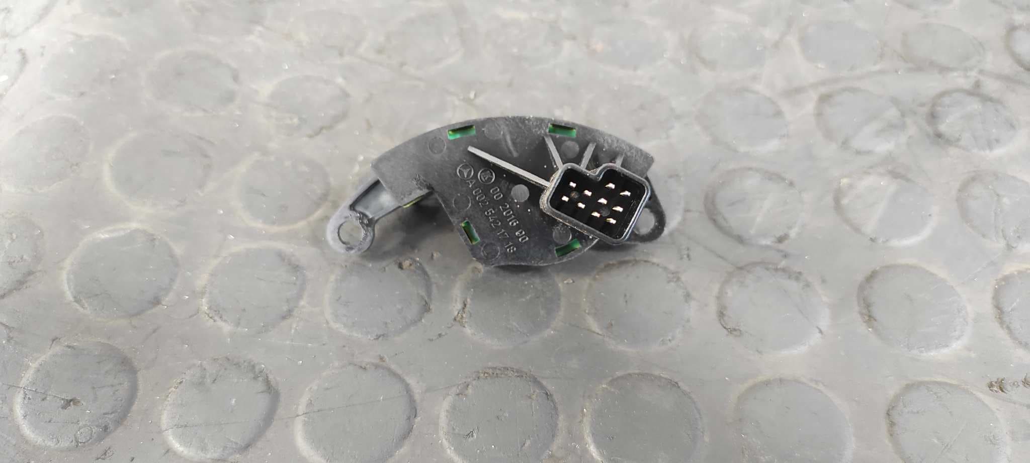 Recambio de SENSOR para MERCEDES-BENZ CLASE CL (W215) COUPE 500 (215.375) M113960 referencia OEM IAM A0025421718   - NEGRO 2