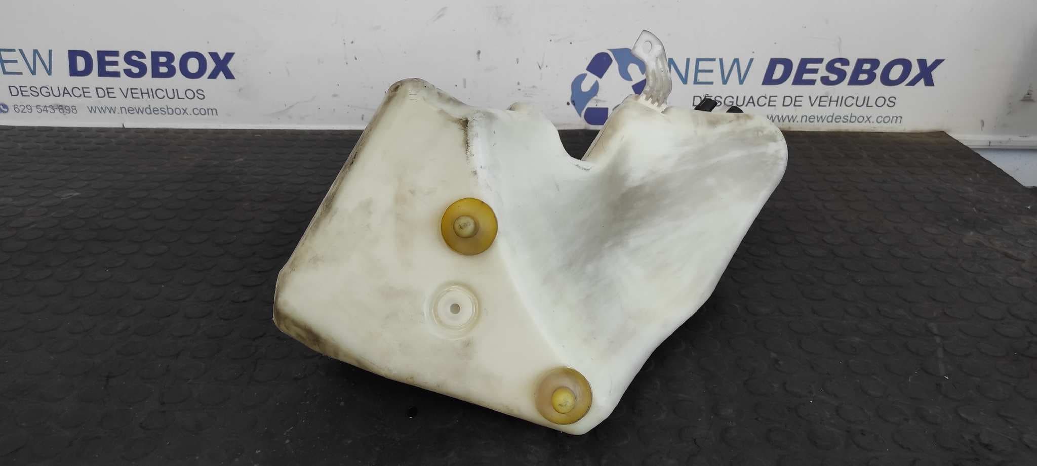 Recambio de DEPOSITO LIMPIA para MERCEDES-BENZ CLASE CL (W215) COUPE 500 (215.375) M113960 referencia OEM IAM 2208690020   - NEGRO 3