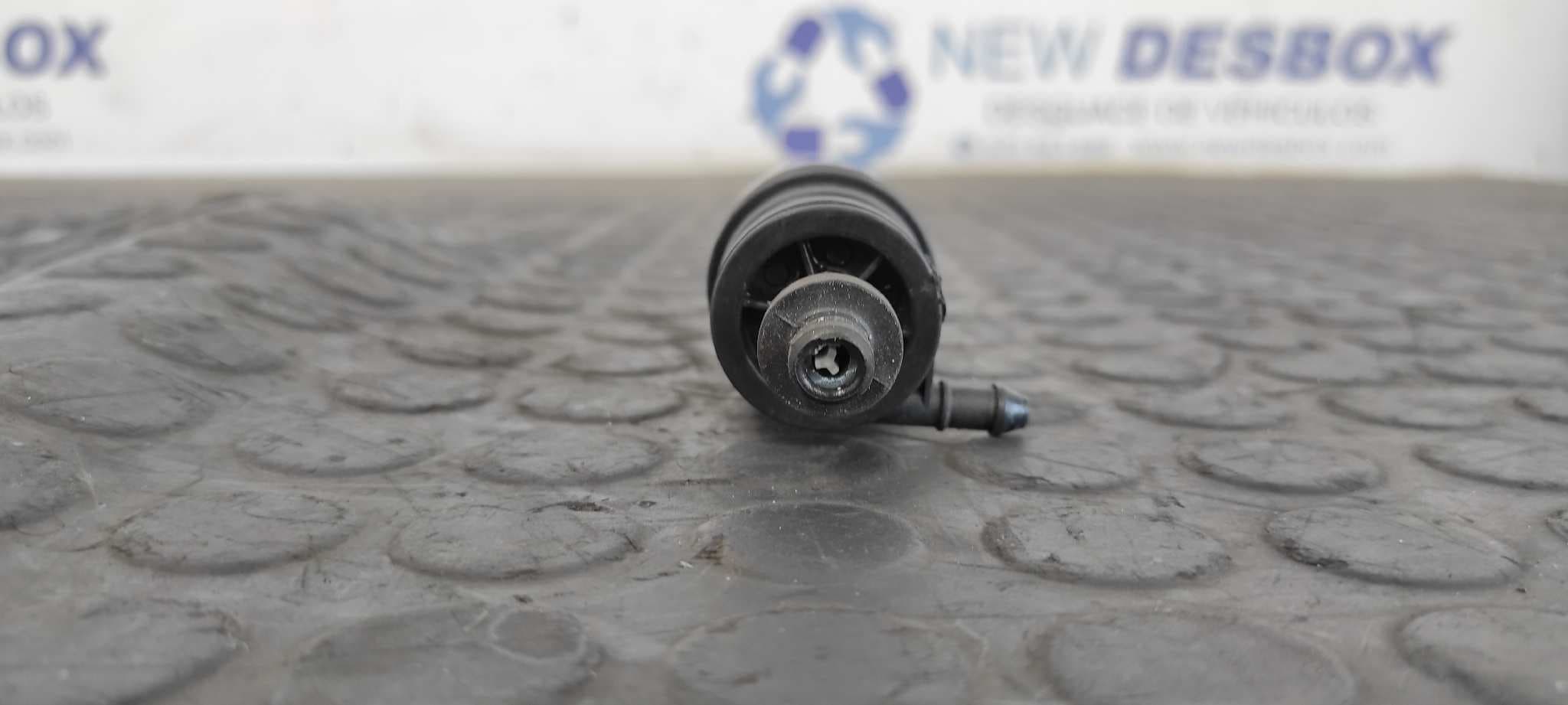 Recambio de BOMBA LIMPIA para MERCEDES-BENZ CLASE CL (W215) COUPE 500 (215.375) M113960 referencia OEM IAM 008015   - NEGRO 5