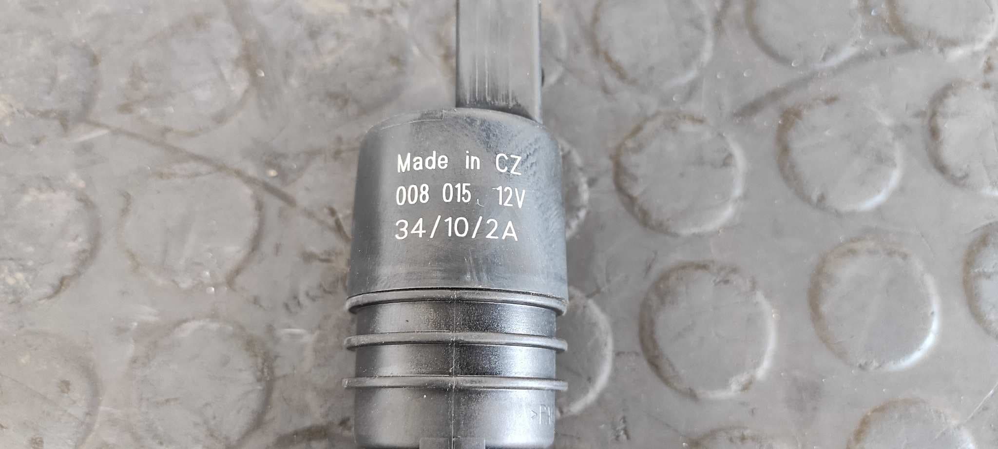 Recambio de BOMBA LIMPIA para MERCEDES-BENZ CLASE CL (W215) COUPE 500 (215.375) M113960 referencia OEM IAM 008015   - NEGRO 2