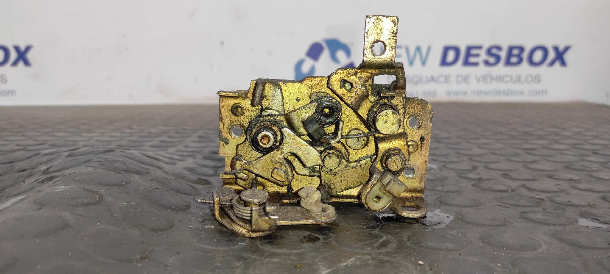 Recambio de CERRADURA PUERTA DELANTERA DERECHA para OPEL KADETT E referencia OEM IAM 90120865
