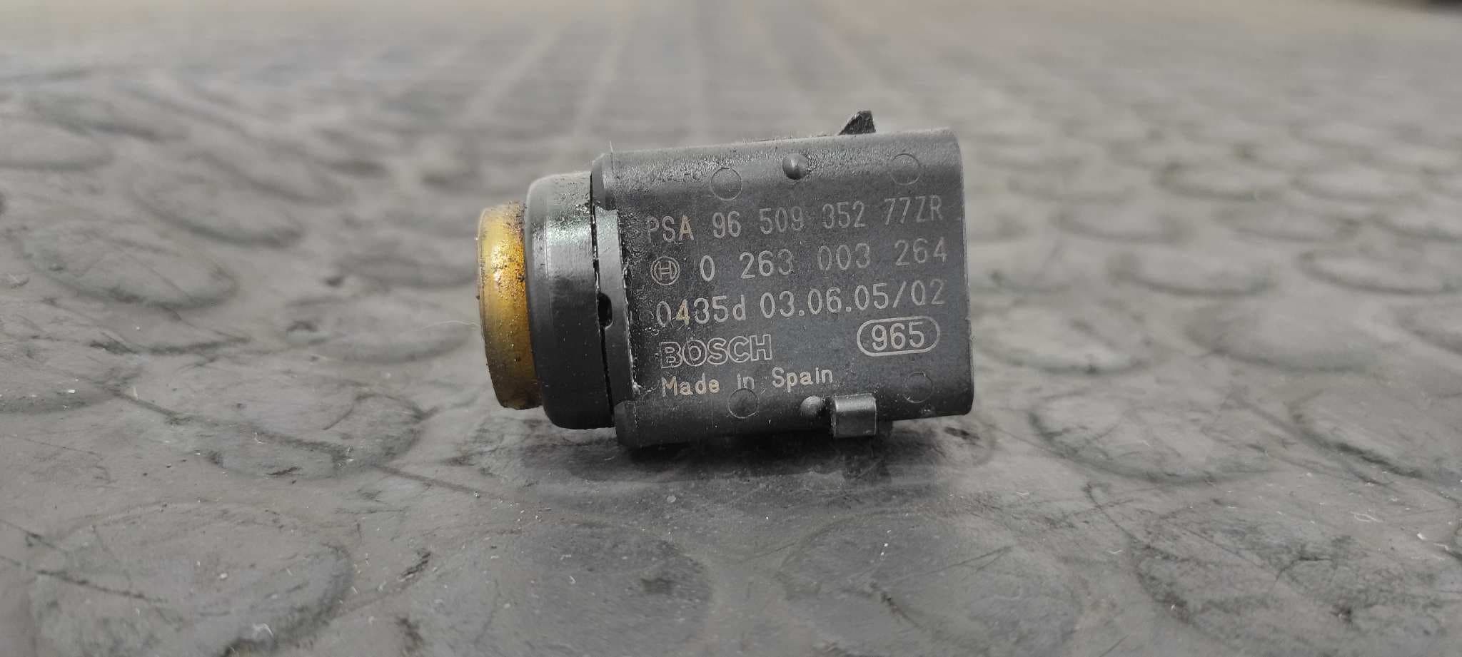 Recambio de SENSOR DE APARCAMIENTO para PEUGEOT 407 ST Sport RHRDW10BTED4 referencia OEM IAM 9650935277ZR   - PLATA 5