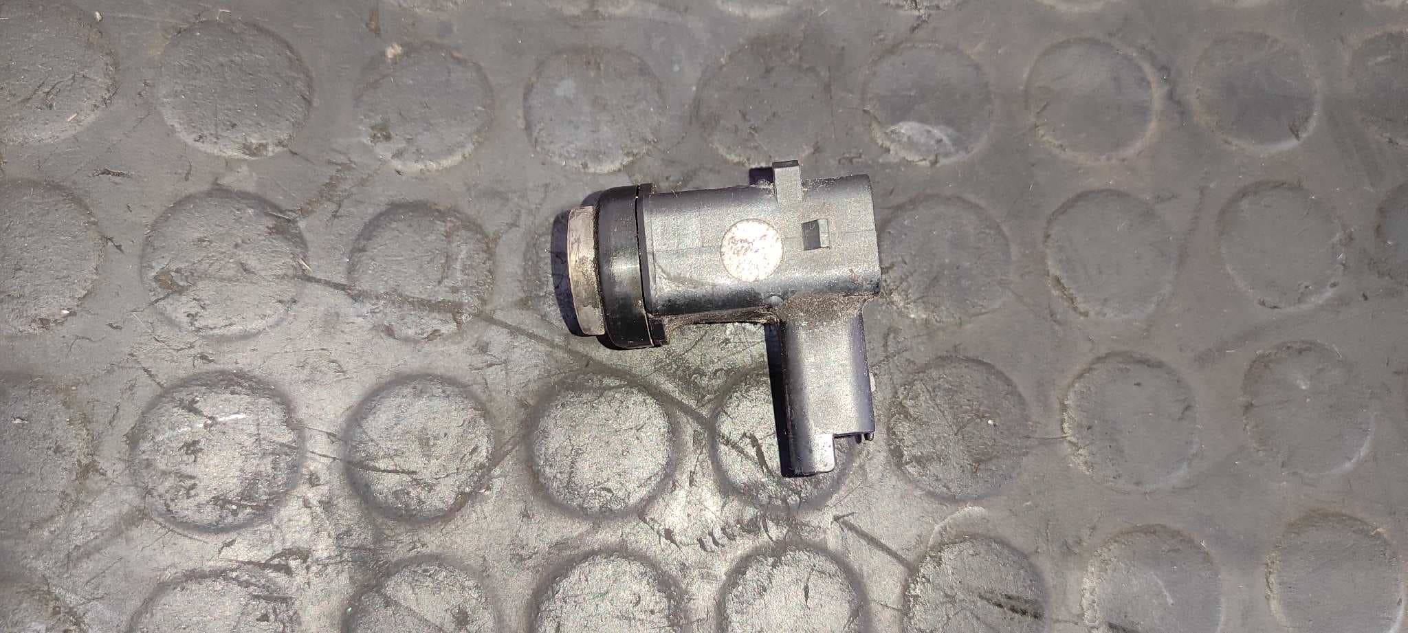 Recambio de SENSOR DE APARCAMIENTO para PEUGEOT 407 ST Sport RHRDW10BTED4 referencia OEM IAM 96509352 77ZR   - PLATA