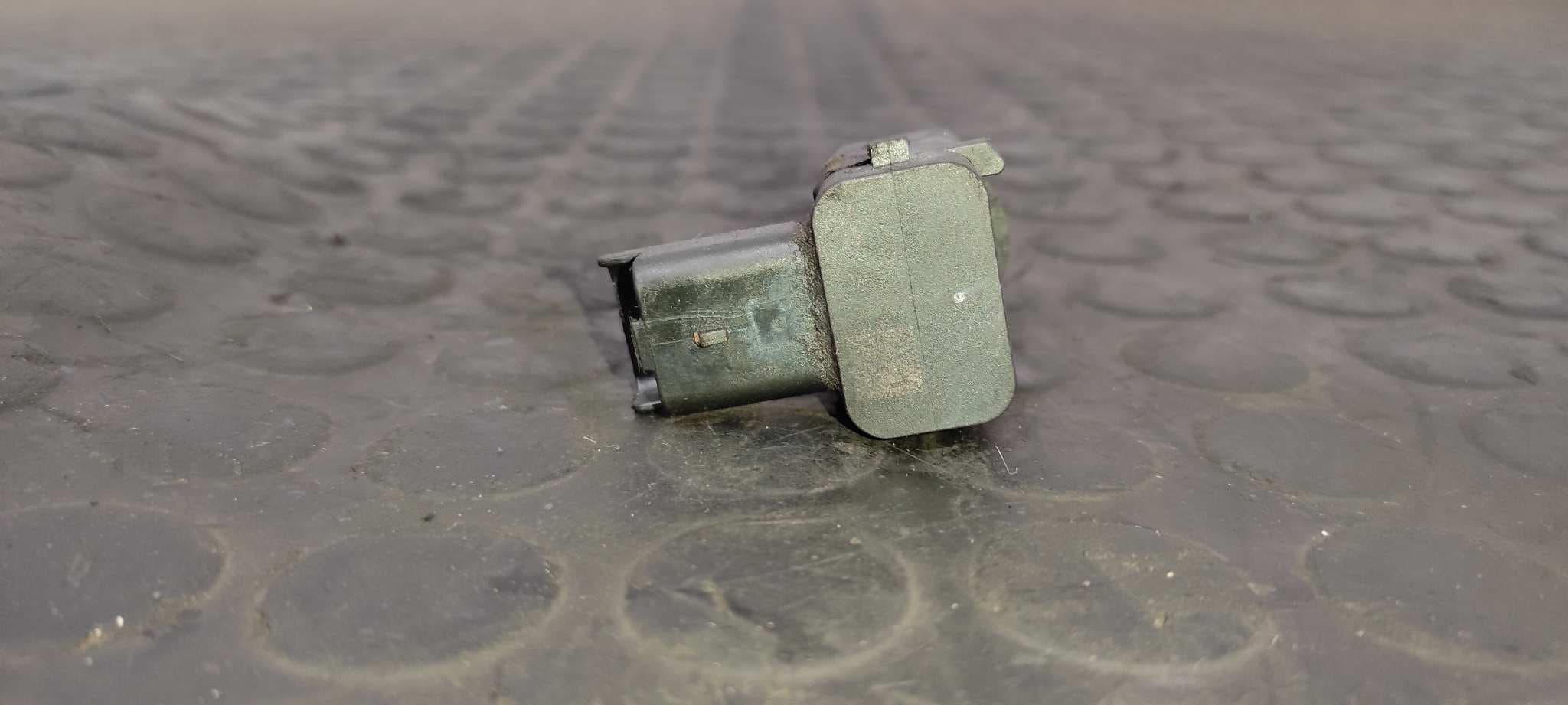 Recambio de SENSOR DE APARCAMIENTO para PEUGEOT 407 ST Sport RHRDW10BTED4 referencia OEM IAM 9650935277ZR   - PLATA 3