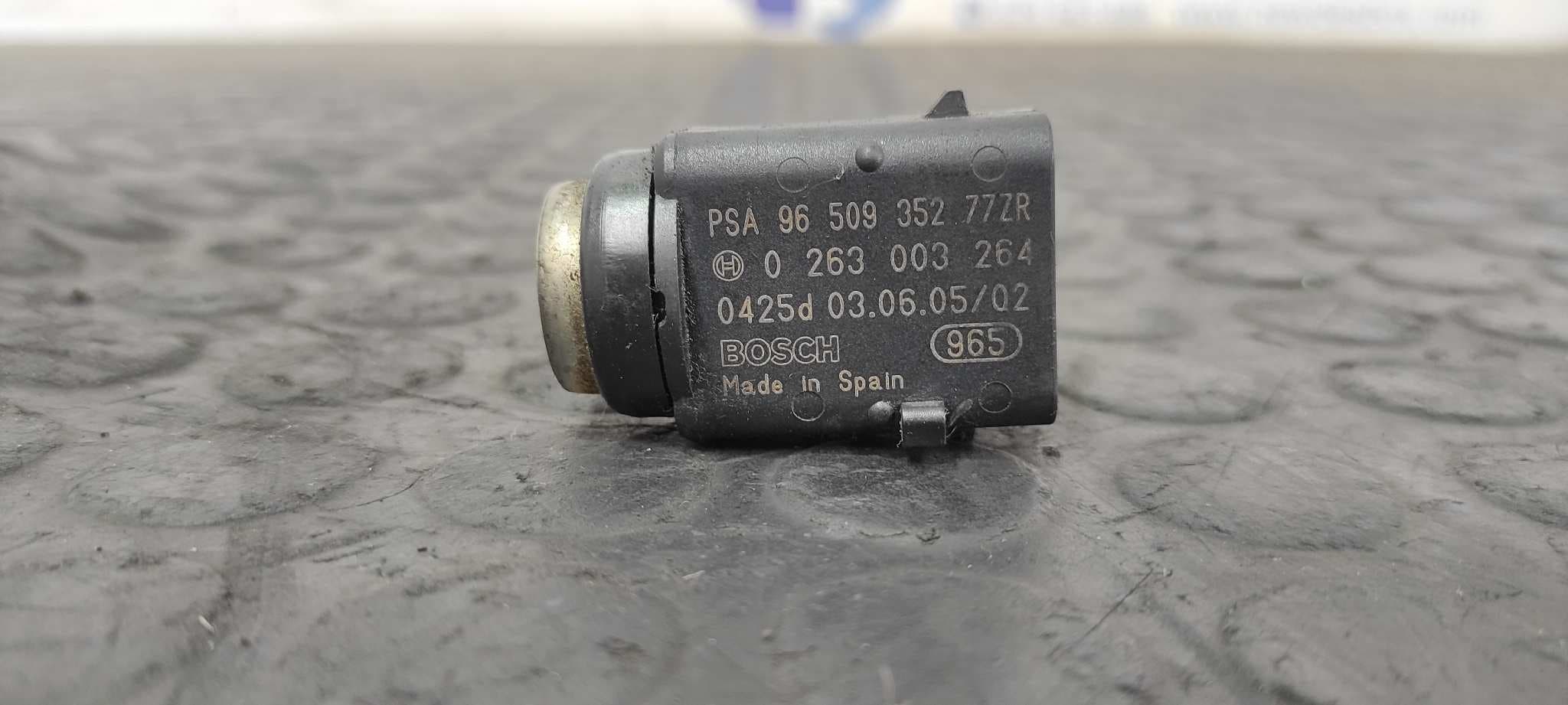 Recambio de SENSOR DE APARCAMIENTO para PEUGEOT 407 ST Sport RHRDW10BTED4 referencia OEM IAM 9650935277ZR   - PLATA 4