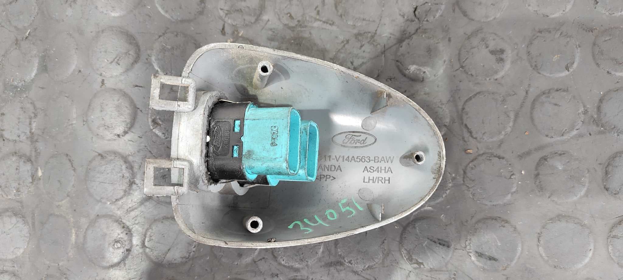 Recambio de MANDO ELEVALUNAS DELANTERO IZQUIERDO para FORD TRANSIT CAJA ABIERTA '06 FT 330 K   Cabina simple, corta H9FB referencia OEM IAM 5C11V14A563BAW   - BLANCO 2