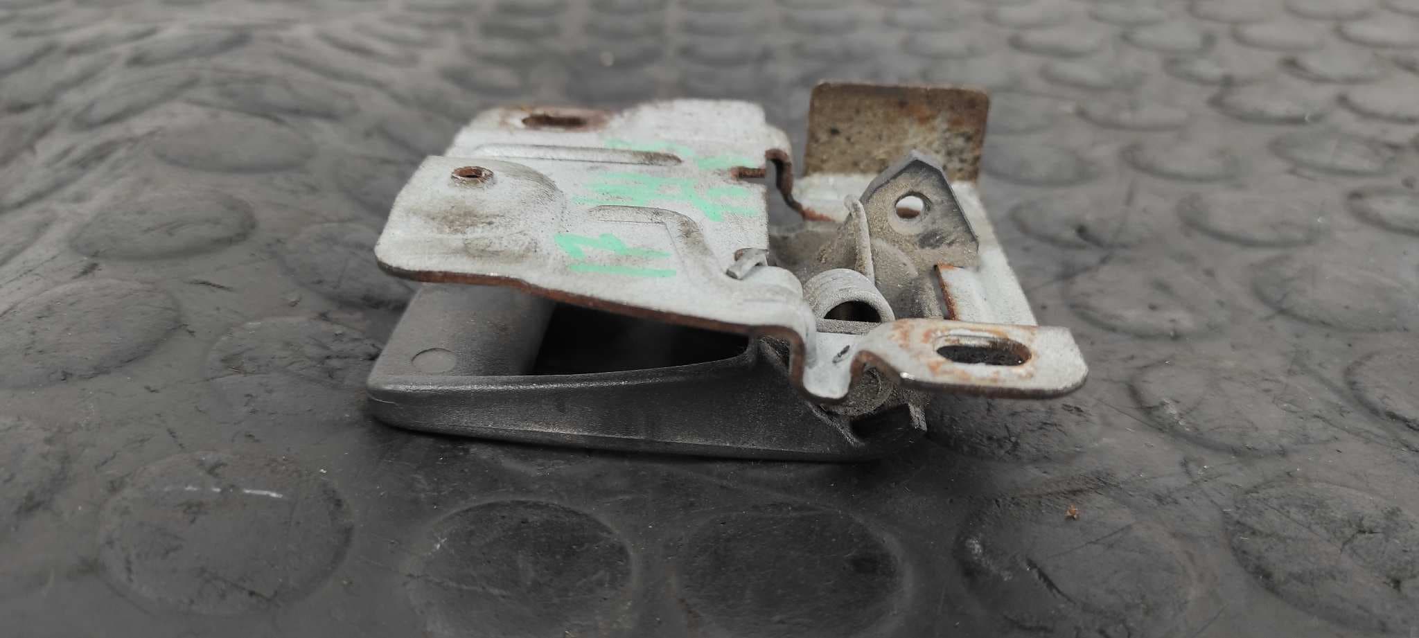 Recambio de MANETA INTERIOR TRASERA DERECHA para LAND ROVER DISCOVERY (SALLJG/LJ) TDi (5-ptas.) 21L        referencia OEM IAM    - VERDE 4