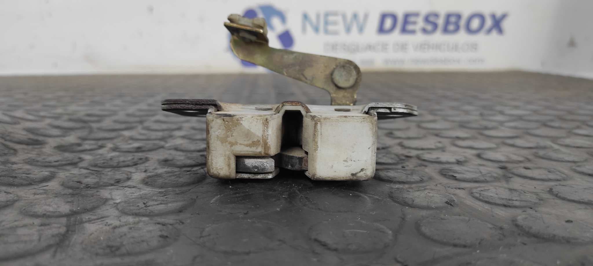 Recambio de CERRADURA PUERTA TRASERA IZQUIERDA para NISSAN VANETTE CARGO (HC23) referencia OEM IAM 4