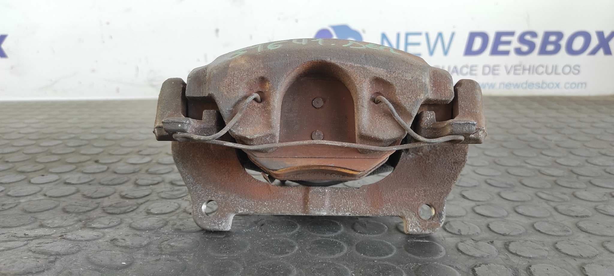 Recambio de PINZA DE FRENO DELANTERA DERECHA para HONDA ACCORD BERLINA (CL/CN) 2.2i CTDi Executive N22A1 referencia OEM IAM 2593   - AZUL 4
