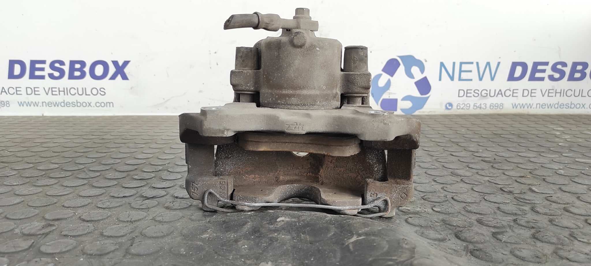 Recambio de PINZA DE FRENO DELANTERA IZQUIERDA para OPEL ASTRA H BER. 1.7 16V CDTI Z17DTH referencia OEM IAM FN3 5725   - NEGRO 4