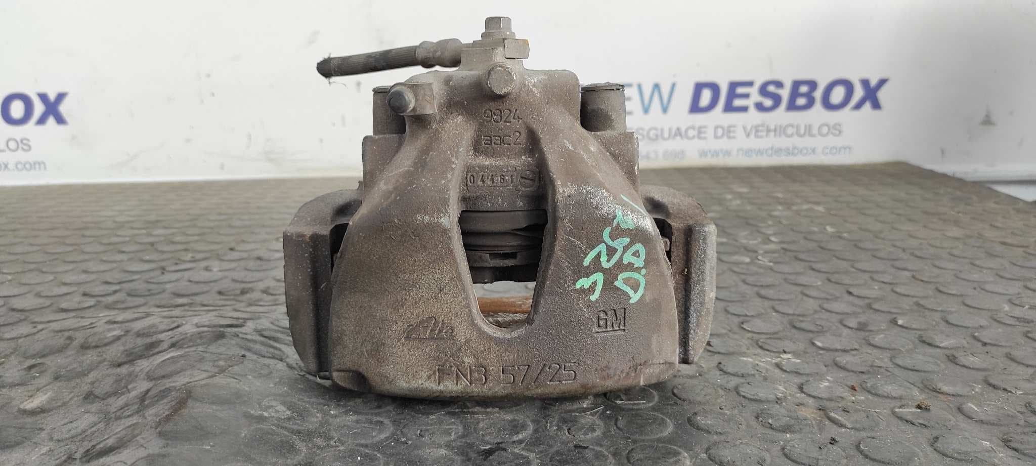 Recambio de PINZA DE FRENO DELANTERA DERECHA para OPEL ASTRA H BER. 1.7 16V CDTI Z17DTH referencia OEM IAM FN3 5725   - NEGRO